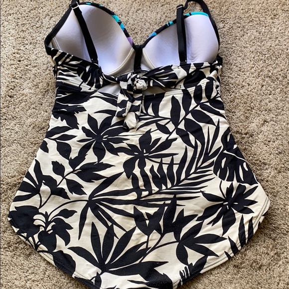 Coco Reef One Piece Bathing Suit - Picture 6 of 10